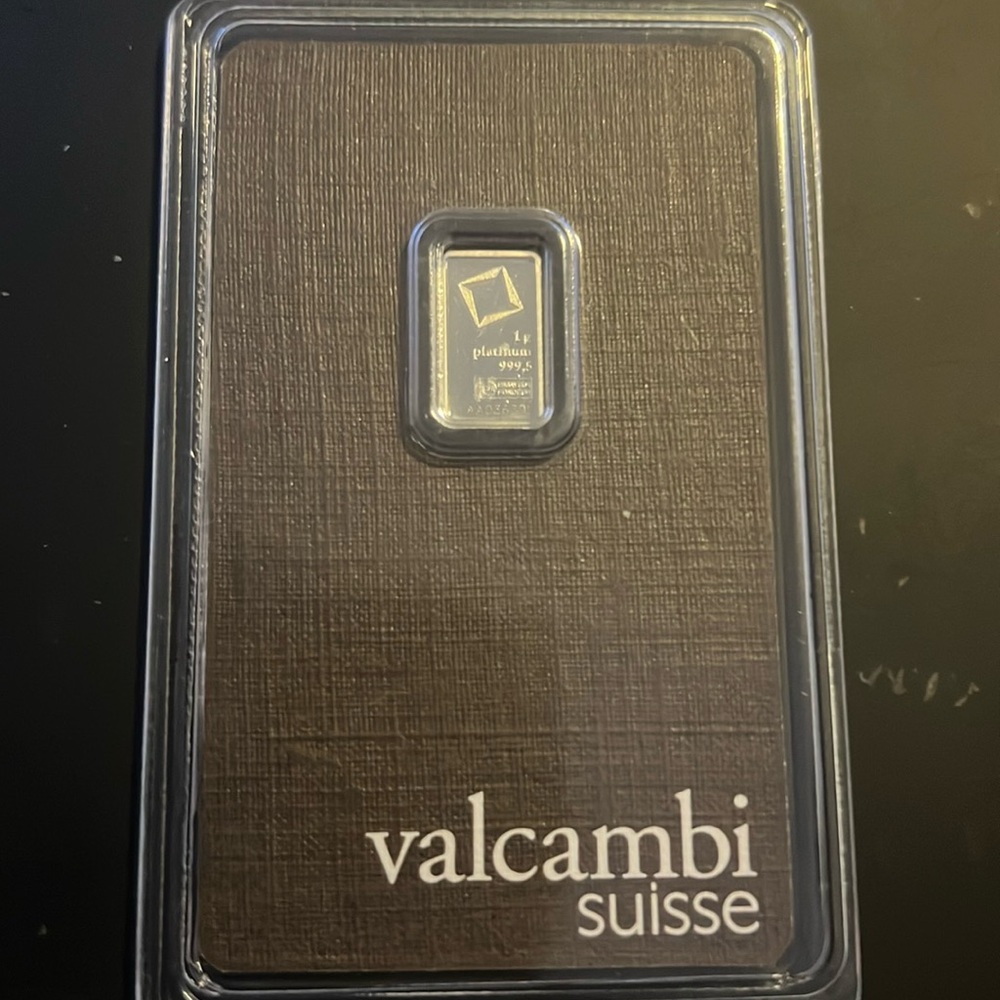 This 1 gram Platinum Bar from Valcambi Suisse